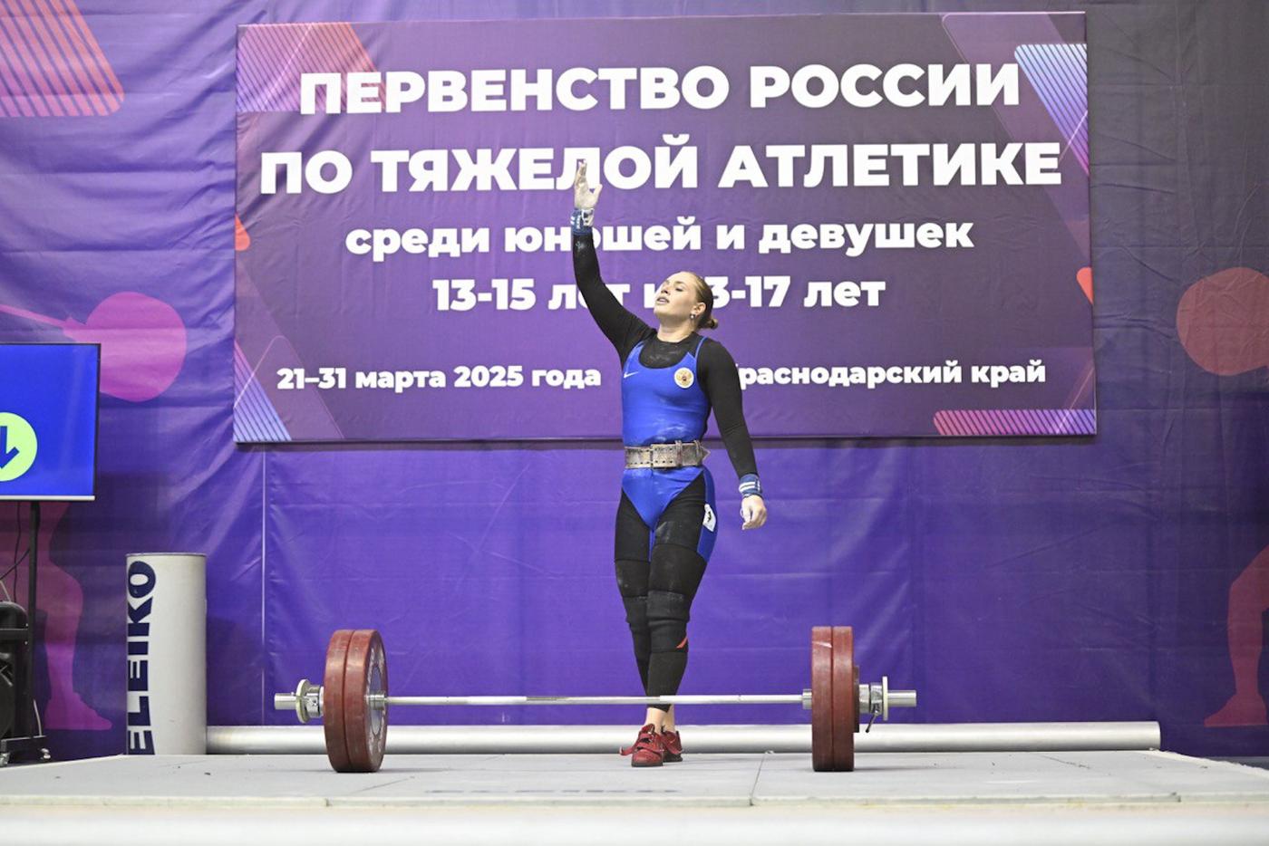 Воздушный поцелуй от Варвары