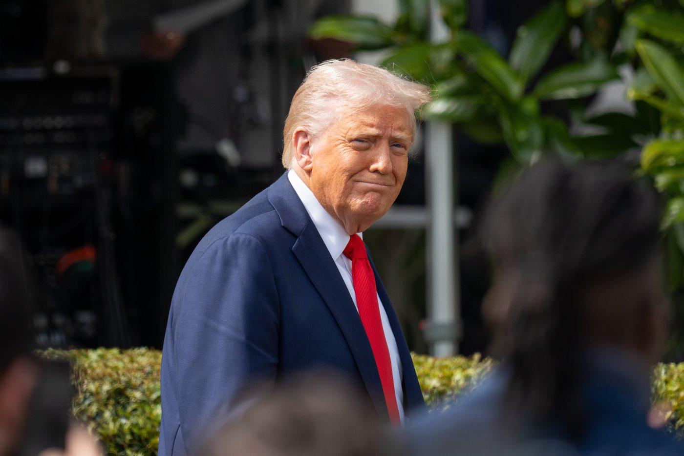 Трамп не исключил поездки в Стамбул 15 мая
