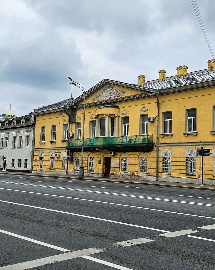 В Москве три старинных дома в стиле эклектики признаны памятниками архитектуры