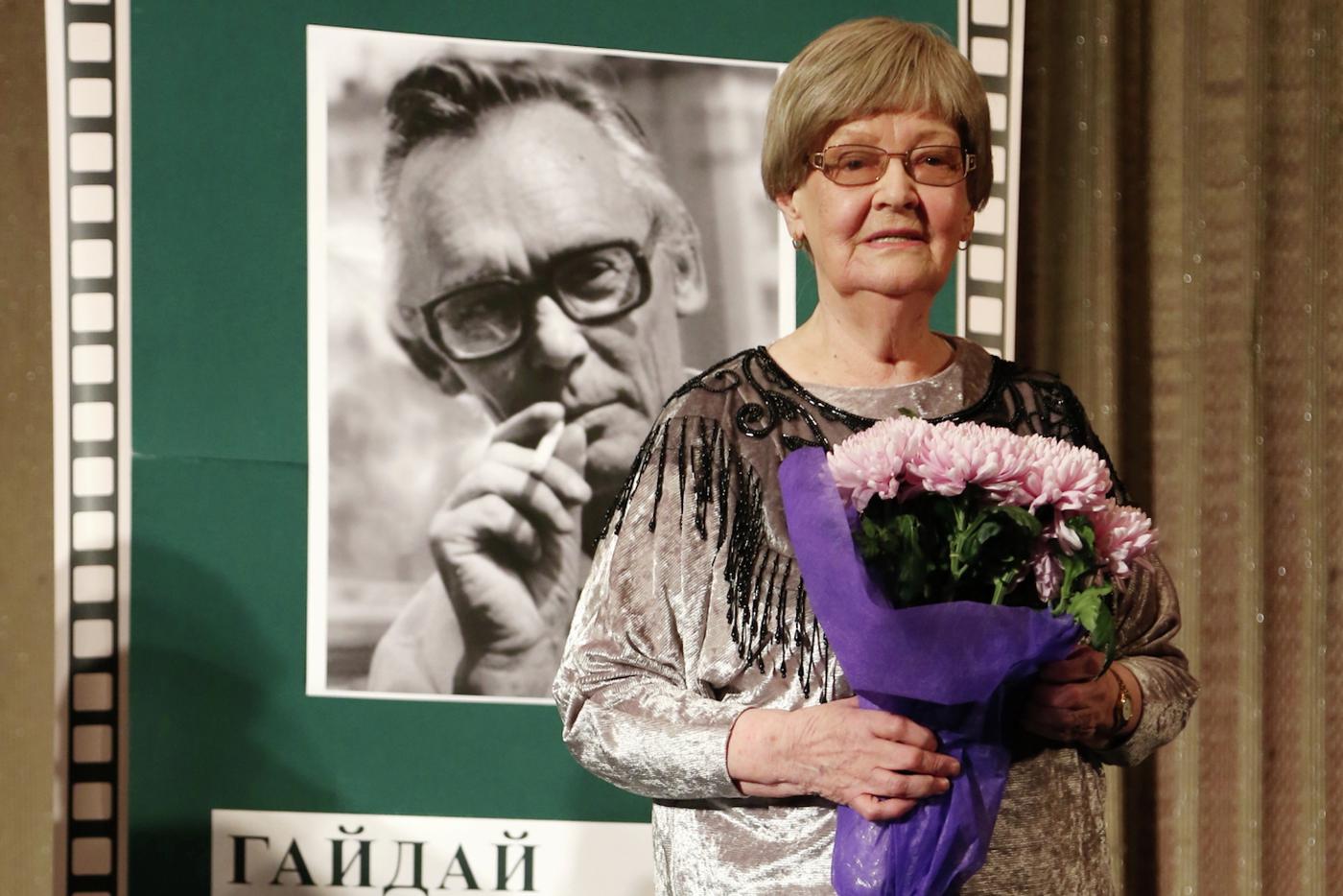 "Мы, девчонки, говорили с ней часами": Дарья Мороз рассказала, какой бабушкой была Нина Гребешкова