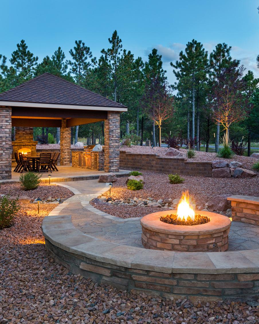 Патио на участке: что это такое, как сделать своими руками и красиво оформить