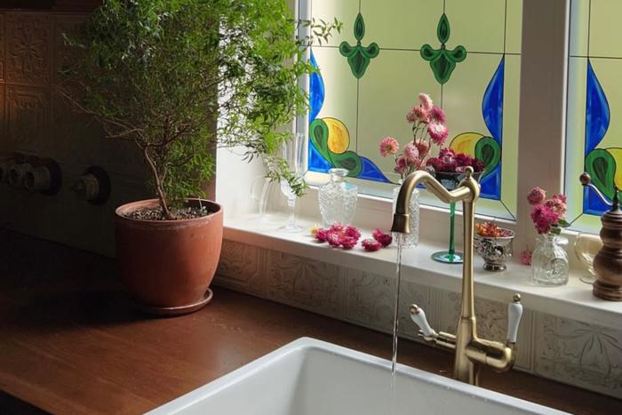 Мозаика и витражи: искусство в модном интерьере