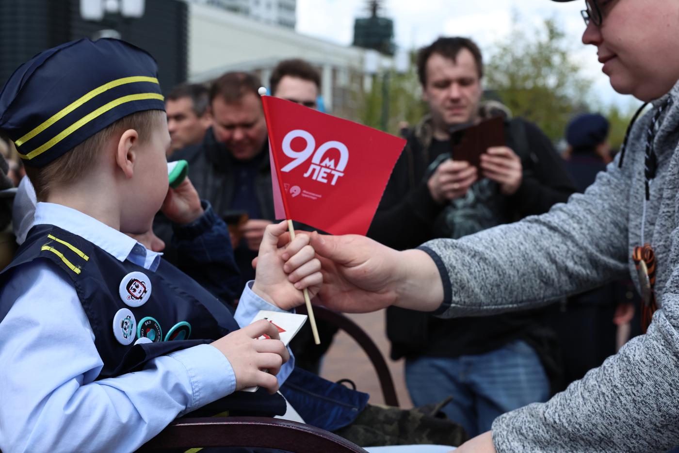 Маскоты московского метрополитена тоже заглянули на праздник.
