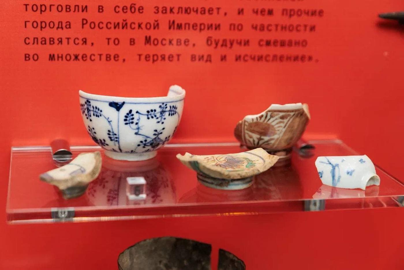 Посуда москвичей из далёкого прошлого.
