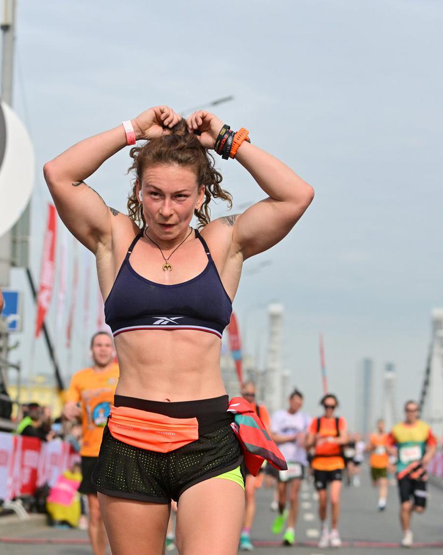 Историческая эстафета и забег по Садовому кольцу собрали 10 000 участников