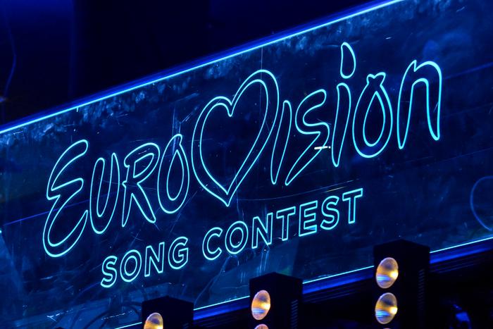 На песенном конкурсе "Евровидение" определились победитель и принимающая состязание в следующем году страна