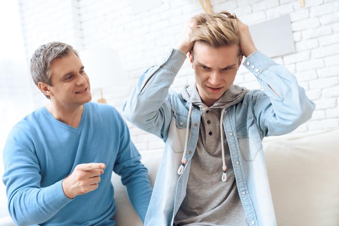 Подросток часто бросает все свои дела на середине пути. Почему он так себя ведёт?