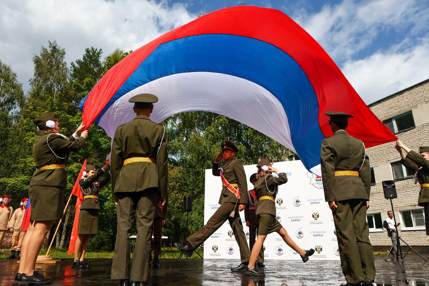Собянин: Число военно-патриотических клубов в школах и колледжах выросло вдвое