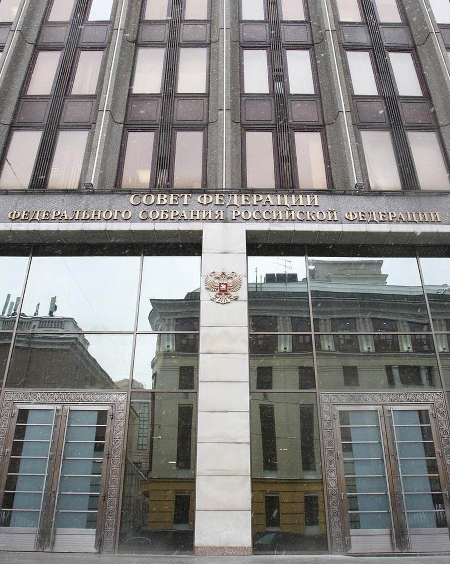 Машины для такси обяжут производить по новым стандартам локализации