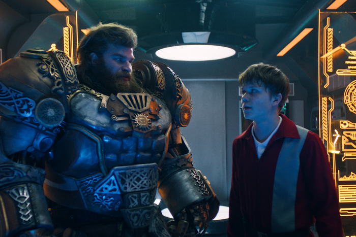 В кинопрокат выходит фэнтези "Соловей против Муромца". В наши дни героям русских сказок приходится сражаться с использованием высоких технологий