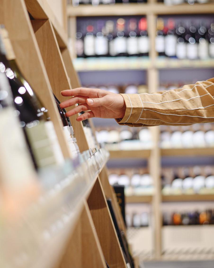 Россияне стали пить больше, но покупать меньше – отчёт РАТК