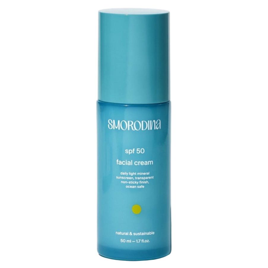 Увлажняющий солнцезащитный крем для лица SPF50 Smorodina (1690–2490 ₽)