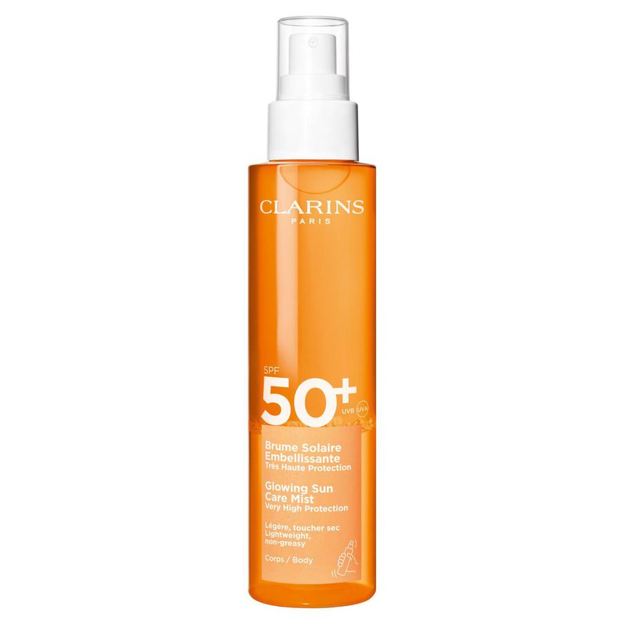 Увлажняющий солнцезащитный спрей для тела SPF 50+ Clarins Brume Solaire Embellissante (3250 ₽)
