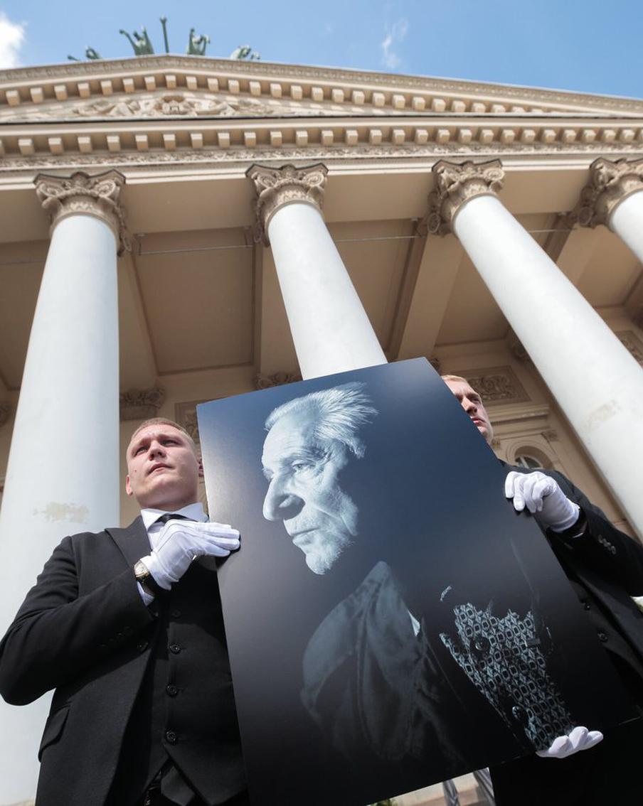 В Москве простились с Юрием Григоровичем: история "дружества" балетмейстера с Улановой