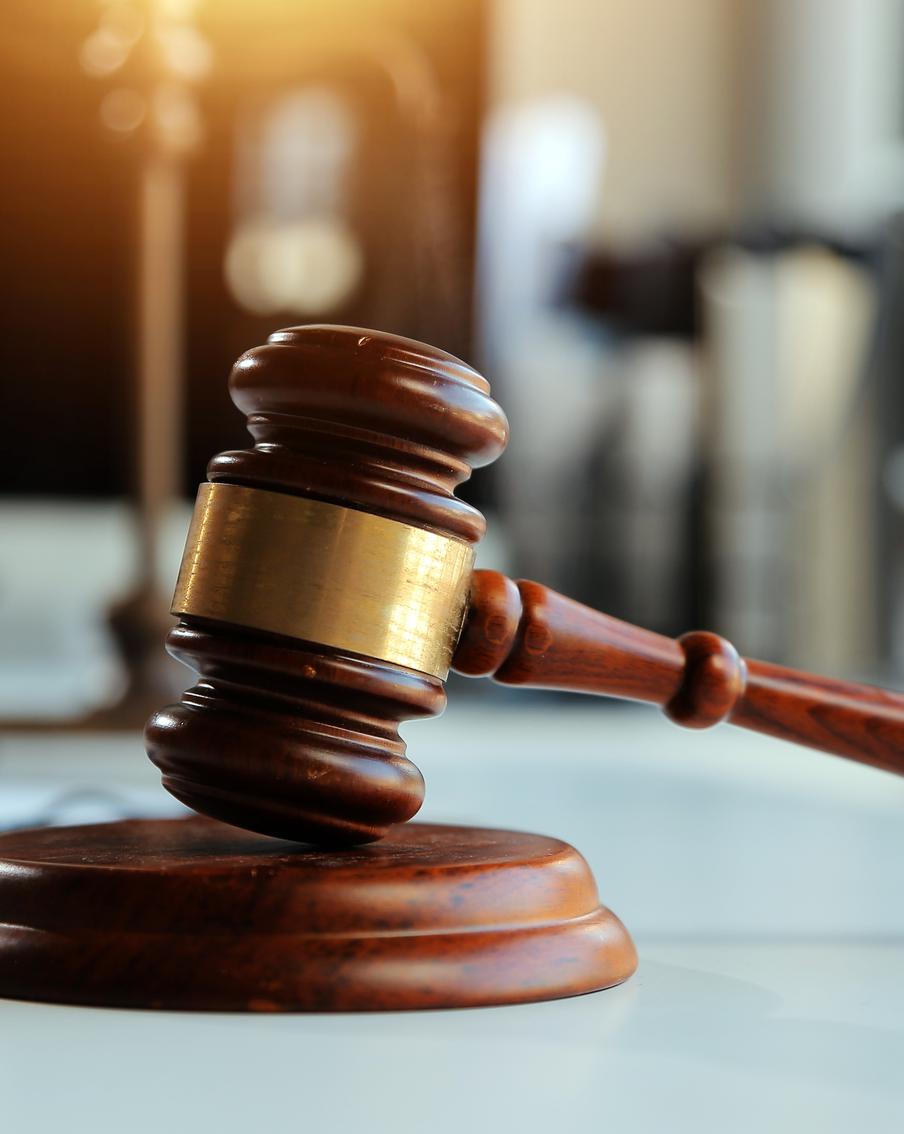 Кассационный суд пересмотрел решение по делу о выдворении из страны сестры двух участников спецоперации