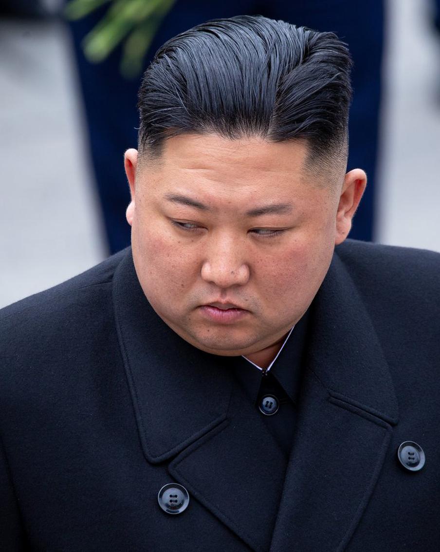 Власти КНДР объявили о задержании трёх чиновников, ответственных за неудачный спуск на воду эсминца