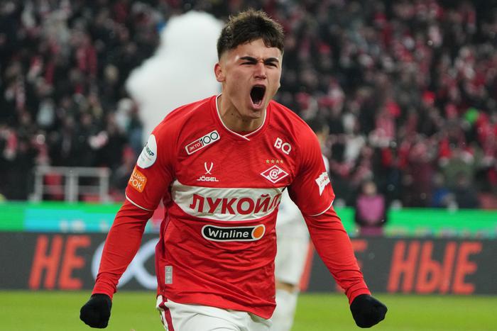 Лучшего бомбардира РПЛ манит Европа