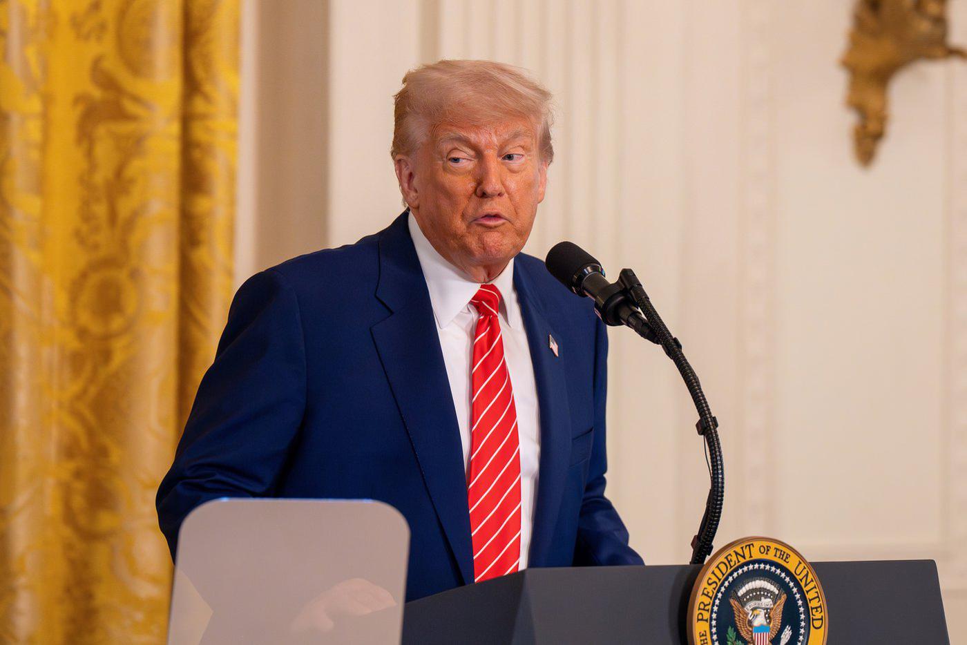 WSJ: Трамп собирается ввести новые санкции против России