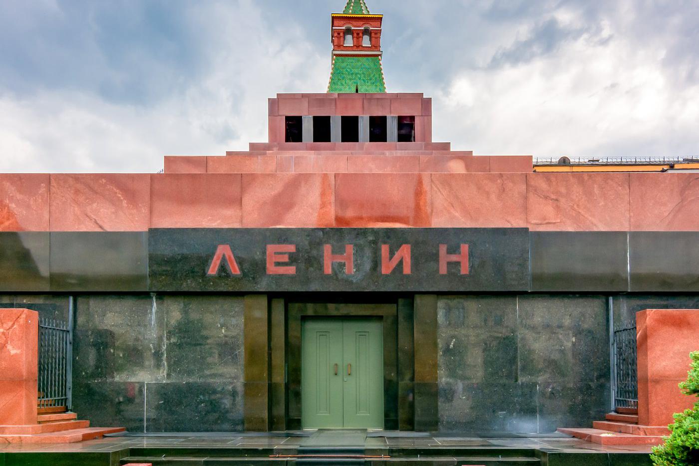 Стало известно, что Мавзолей Ленина закроют на годы – как это возможно