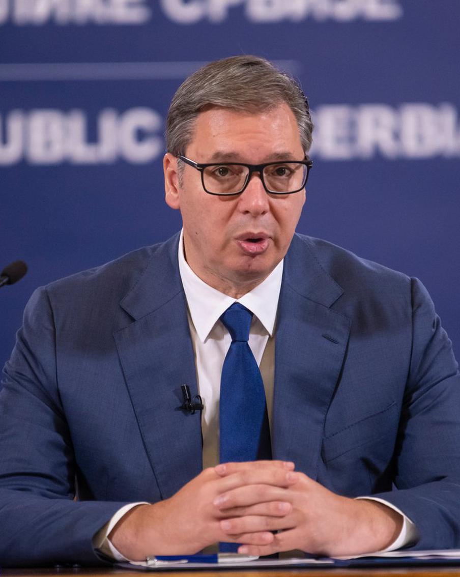 Вучич обсуждал с Путиным тему о поставках сербского оружия Украине