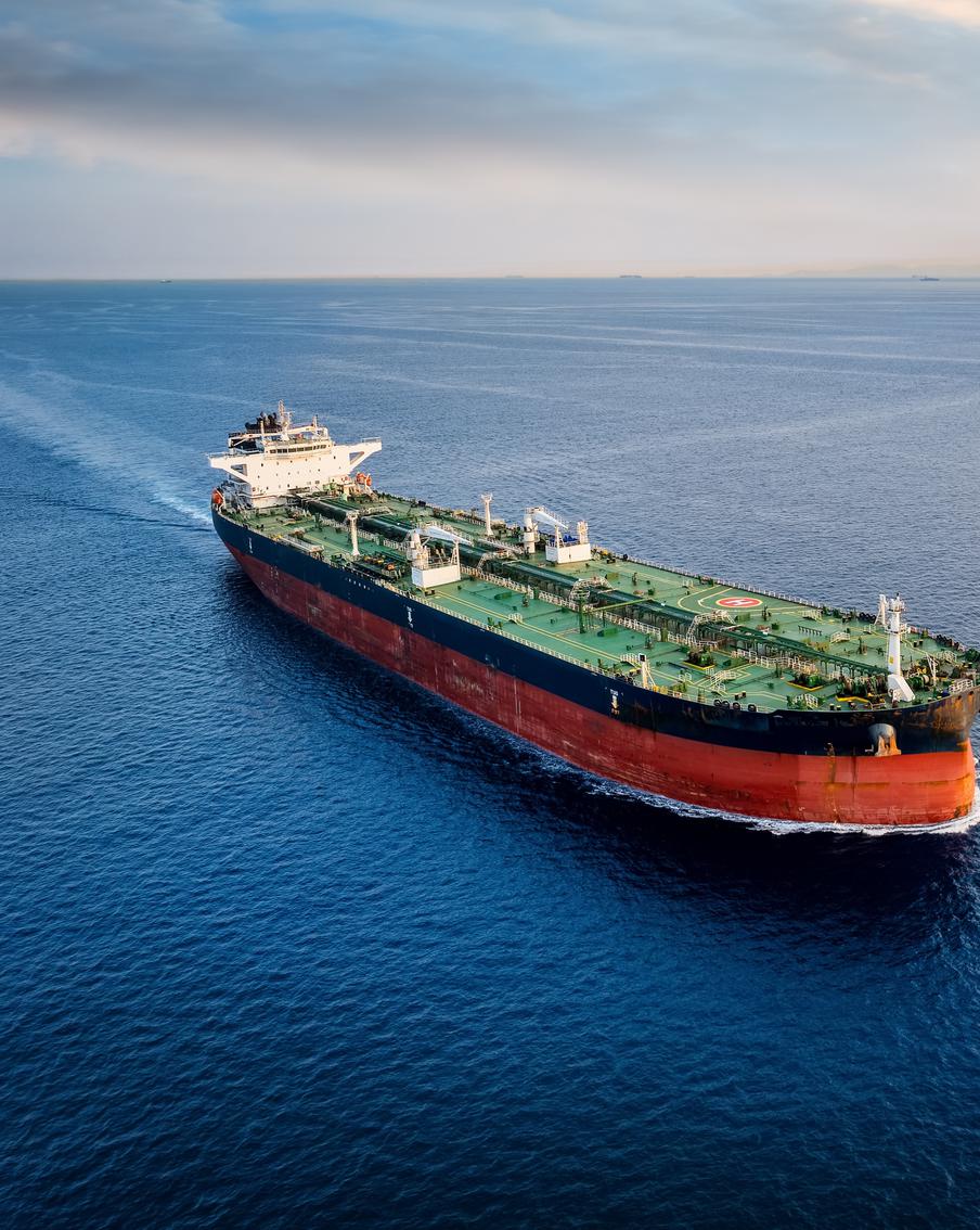 Предварительное расследование обстоятельств повреждения кабеля связи нефтяным танкером в Балтийском море завершено