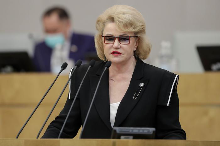 Российские власти раскритиковали мужчину, который получил орден за воспитание трёх десятков детей от разных женщин