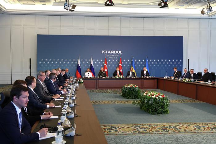 Переговоры России и Украины в Эр-Рияде: онлайн-трансляция