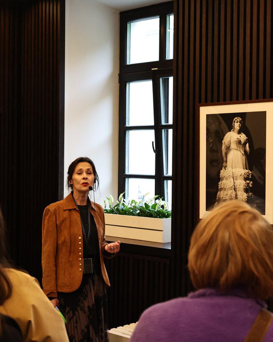 Первый спектакль Галине Волчек помог поставить простой прохожий: неизвестные публике театральные истории рассказывают на экскурсии от "Современника"