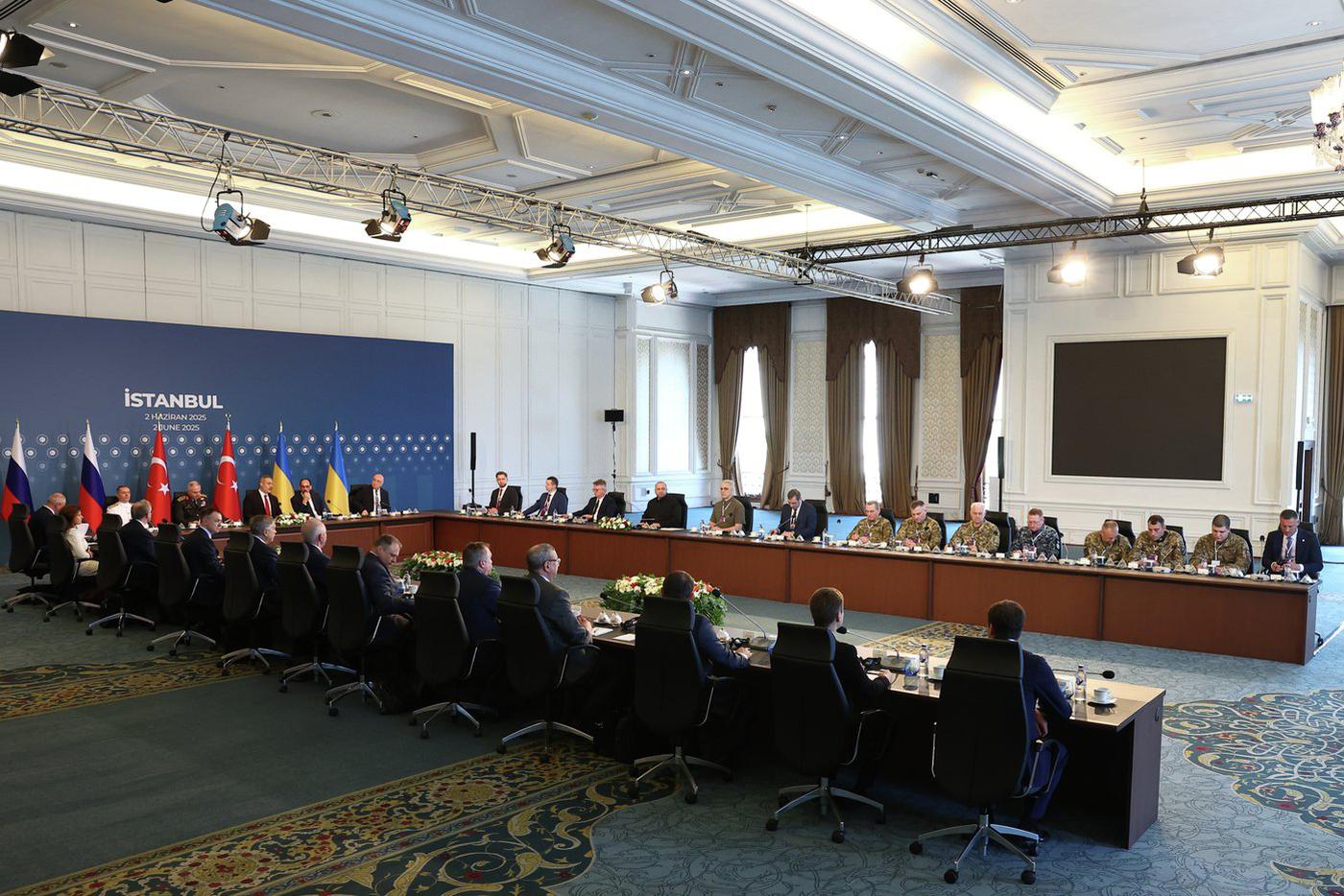 Российская Федерация представила полный текст меморандума по Украине