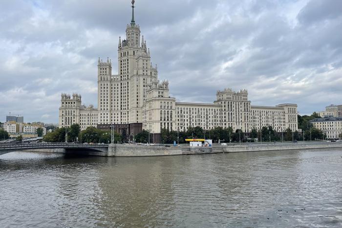 Синоптики пообещали жителям Москвы и Подмосковья переменчивую погоду в среду