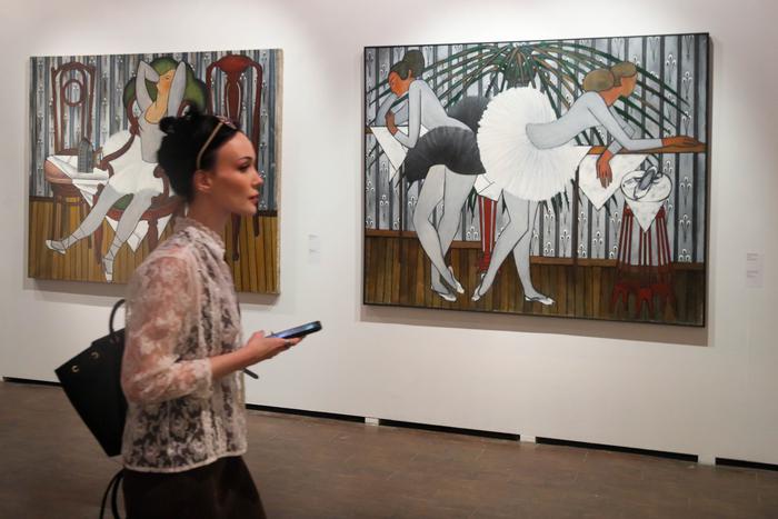 Афиша на 5 июня: рассматриваем балерин на полотнах, катаемся на роллердроме и садимся за руль суперкара