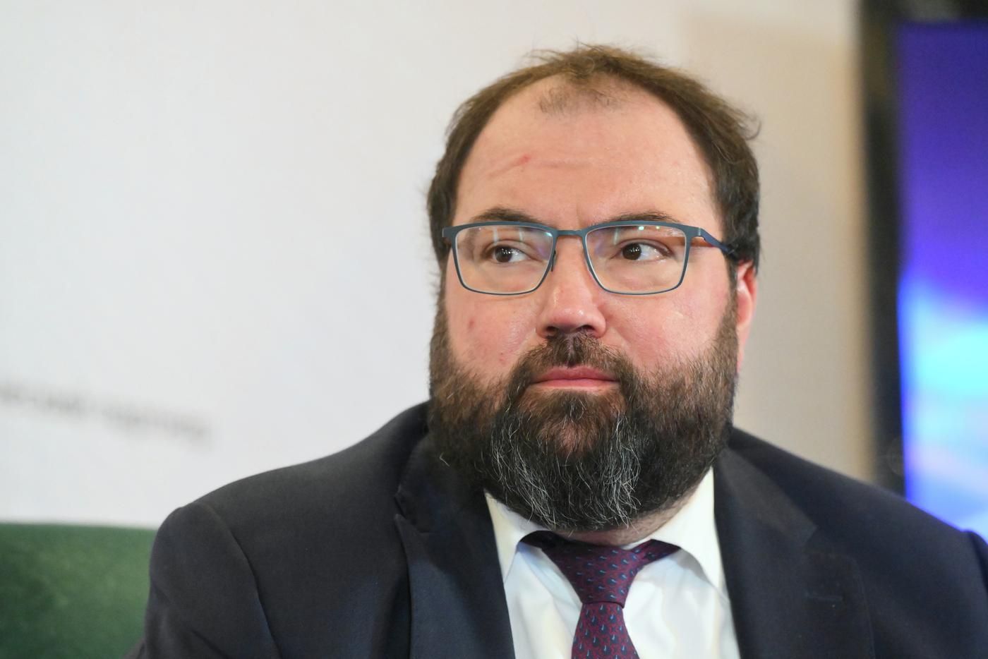 Минцифры разрабатывает сервисы, которые войдут в национальный мессенджер