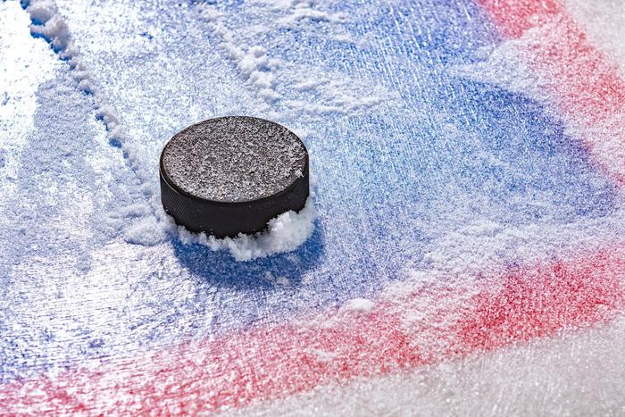 Дубль Драйзайтля и овертайм: старт финала Кубка Стэнли