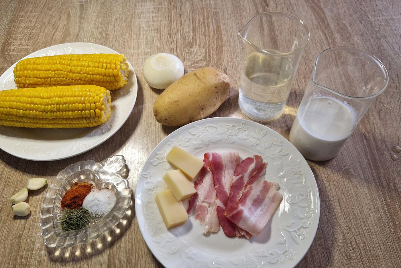Продукты для супа из кукурузы.