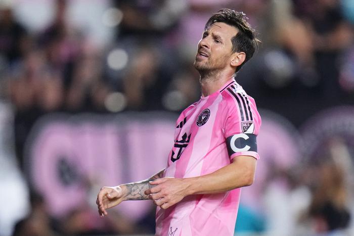 Зрители не хотят платить за финты и голы Лео Месси