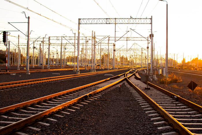 Тепловоз сошёл с рельсов в Белгородской области из-за подрыва железной дороги