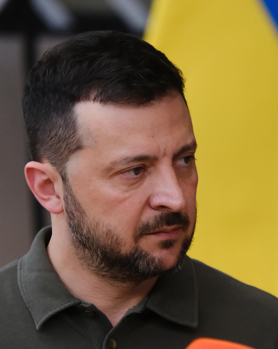 Украинский президент поделился с журналистами деталями проведённой СБУ террористической атаки по России