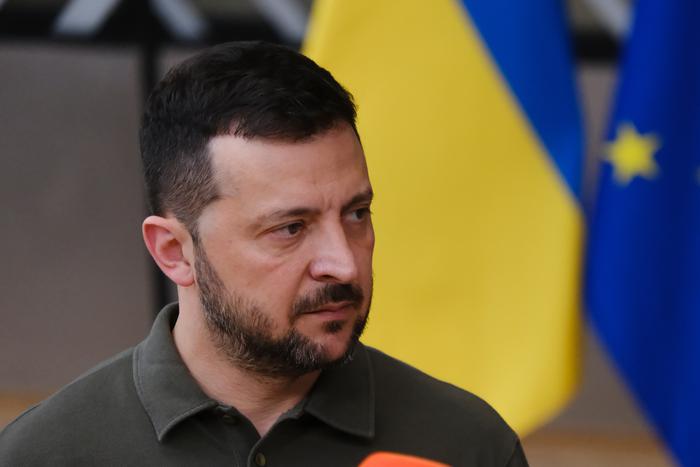 Украинский президент поделился с журналистами деталями проведённой СБУ террористической атаки по России