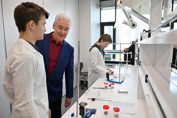 Собянин рассказал, каких успехов в этом году добились столичные школьники