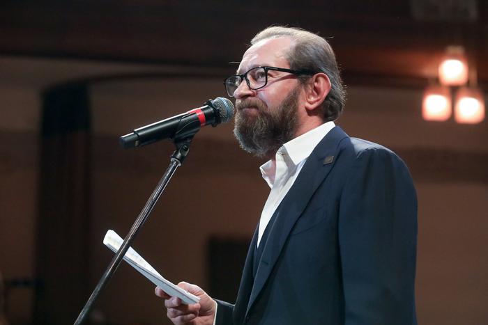 С российского актёра Константина Хабенского взыскали долги за ЖКХ через суд