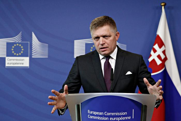 В Словакии власти приняли резолюцию об отказе от антироссийских санкций