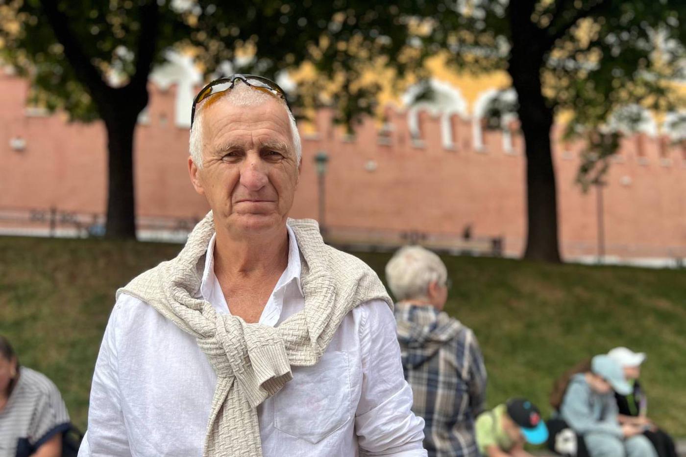 Владимир Молчанов у стен Кремля