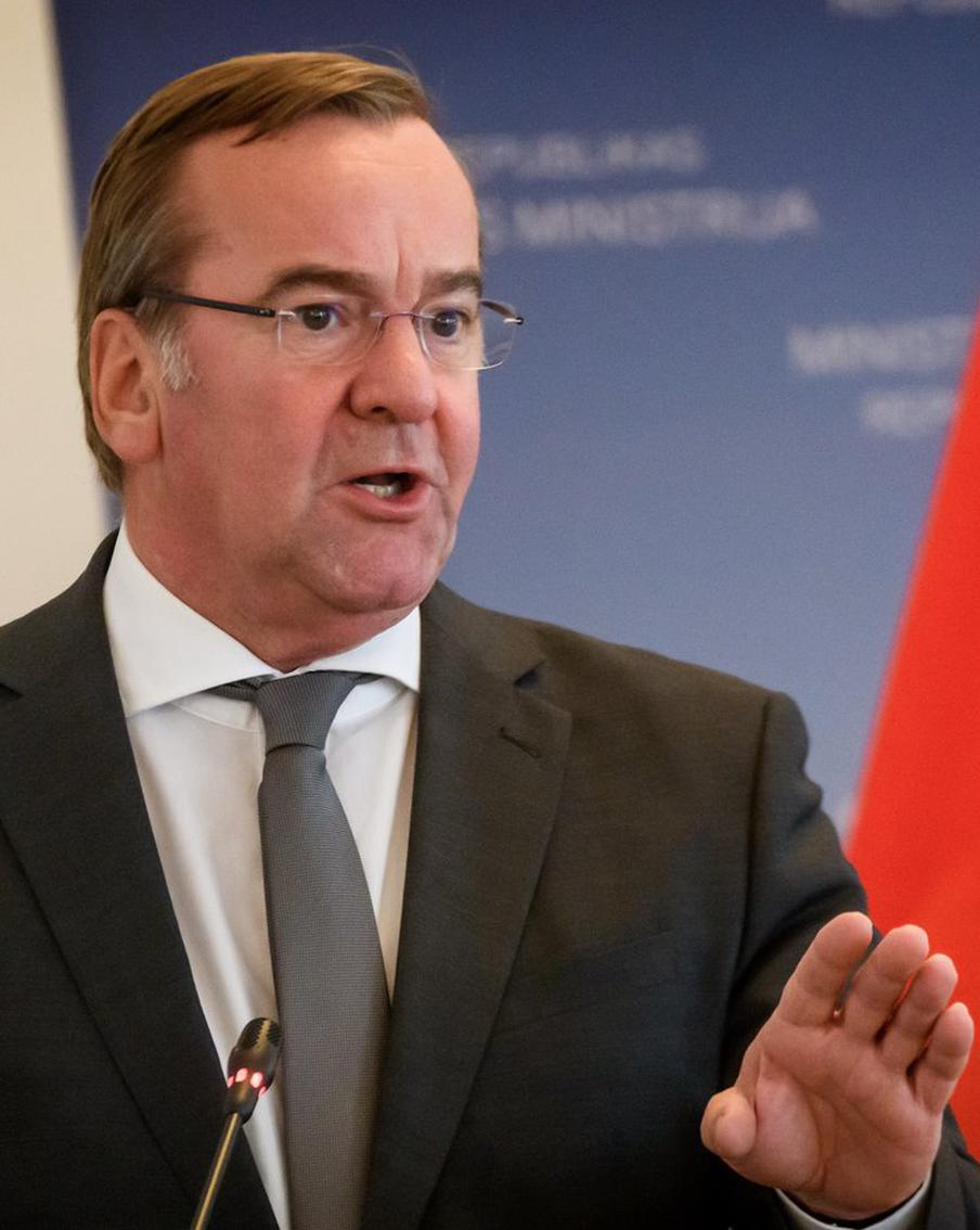 Писториус передумал давать ракеты Украине, а Трамп задумался о силе беспилотников