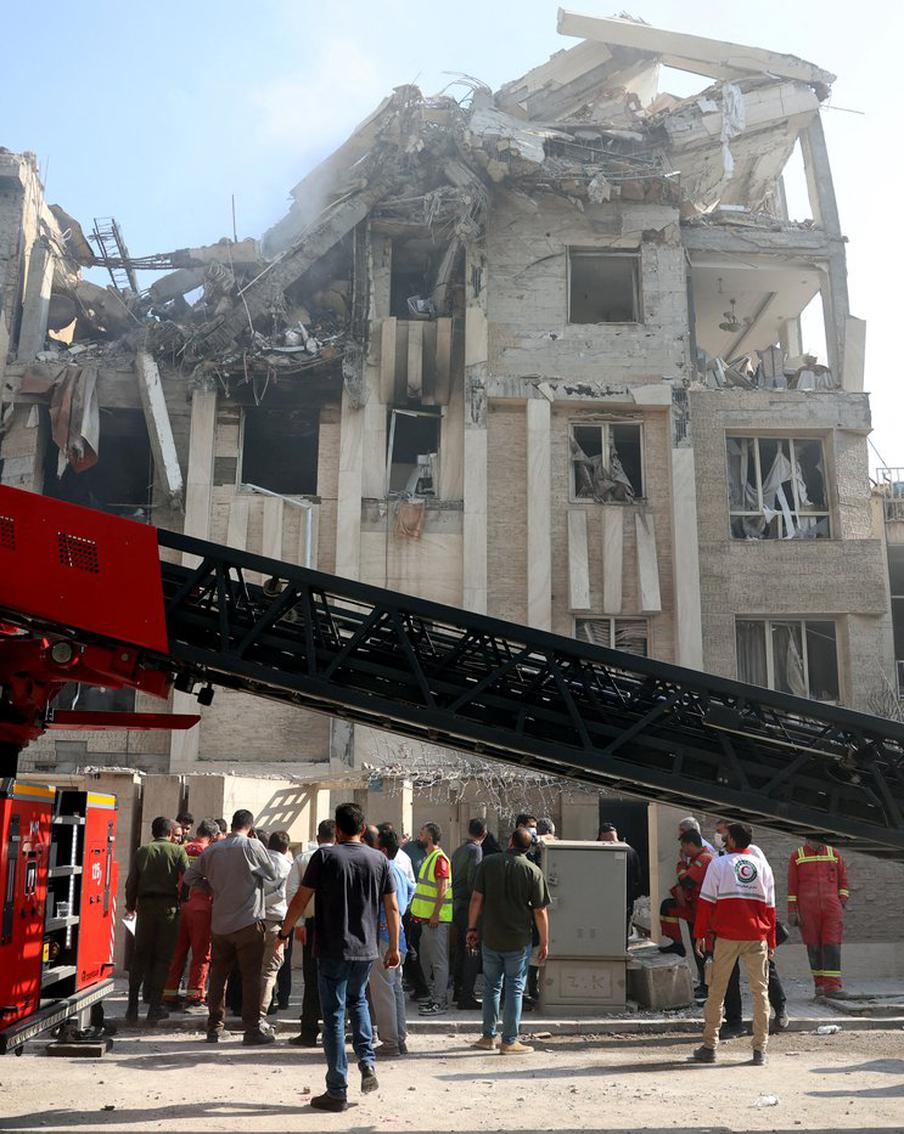 При атаке Израиля погиблии шесть иранских учёных-ядерщиков