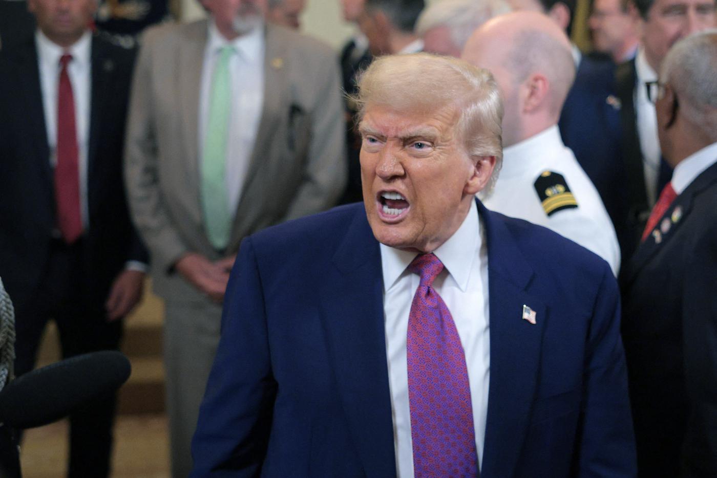 Трамп назвал удары Израиля по Ирану "превосходными" и предрёк продолжение