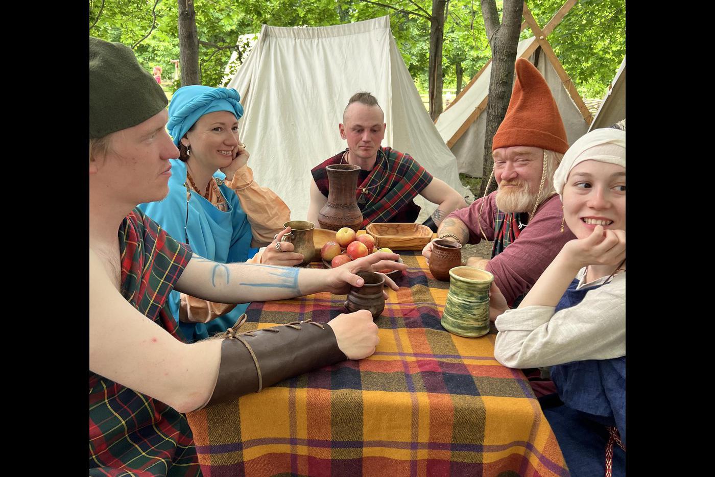 Споры об истории - обычное дело в среде реконструкторов