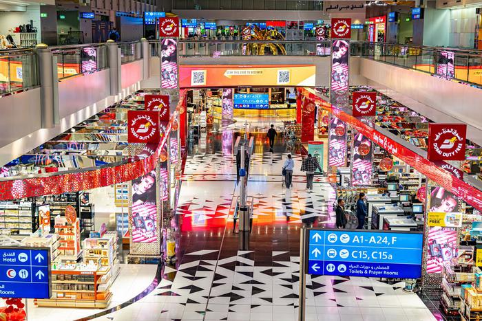 В воскресенье между Россией и ОАЭ планируется более 30 рейсов из-за ситуации на Ближнем Востоке