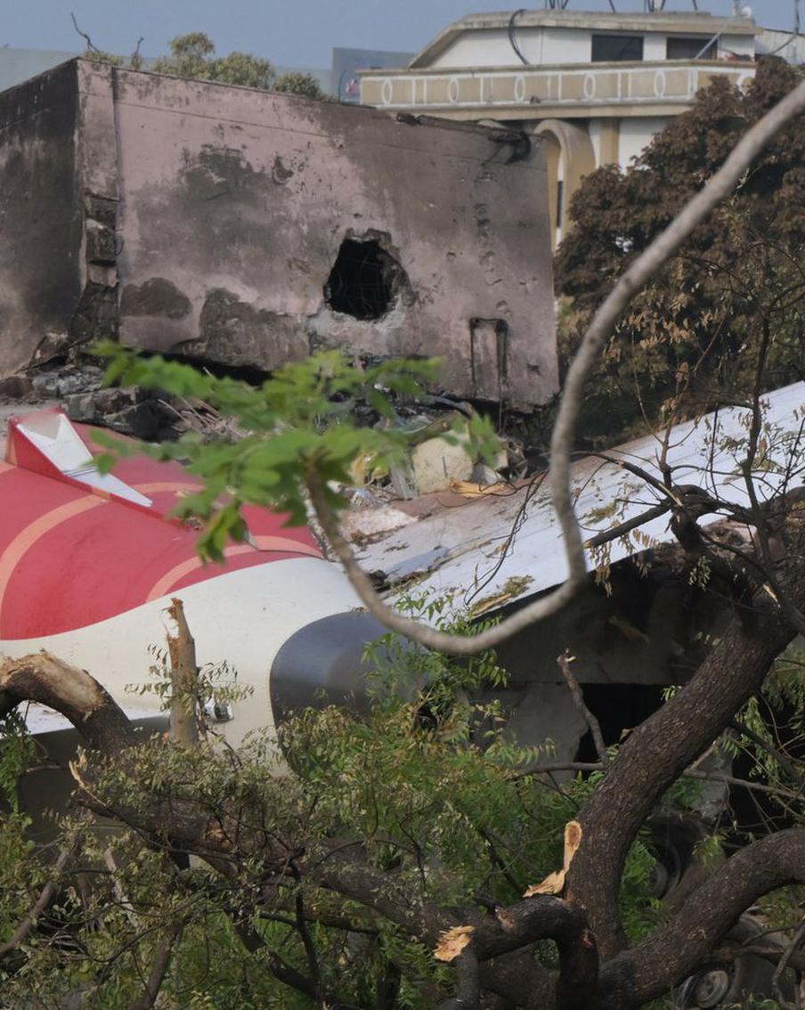 Видео раскрывает сенсационные причины крушения Dreamliner в Индии