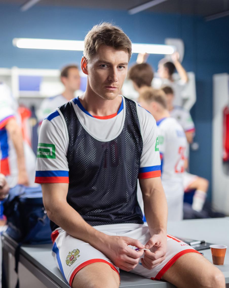 "У меня очень много шрамов": Алексей Воробьёв заполнил анкету Metro