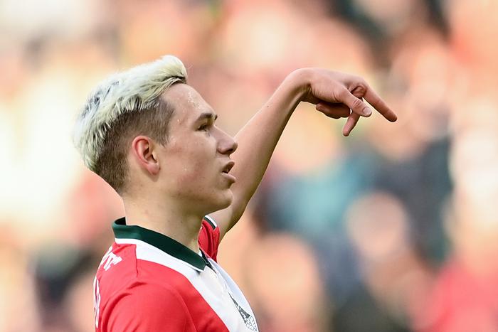 Турецкий берег манит российских звёздочек